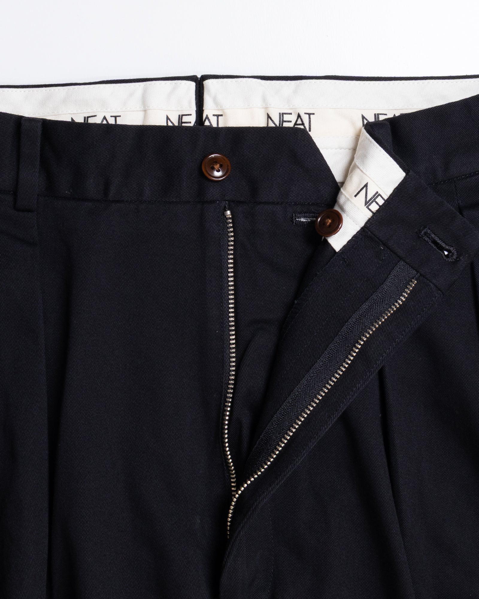 【NEAT】NEAT CHINO - BLACK / ニート ニートチノ ブラック 2026aw 2026秋冬 正規取扱店 神奈川 鎌倉 ARZACH KAMAKURA オンラインショップ 通販