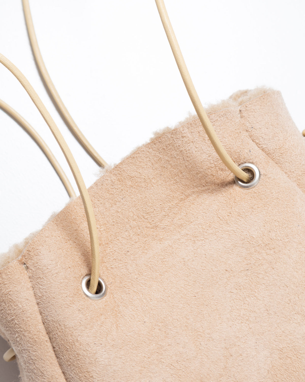 PREMITIVE DRAWSTRING BAG MOUTON - NATURAL