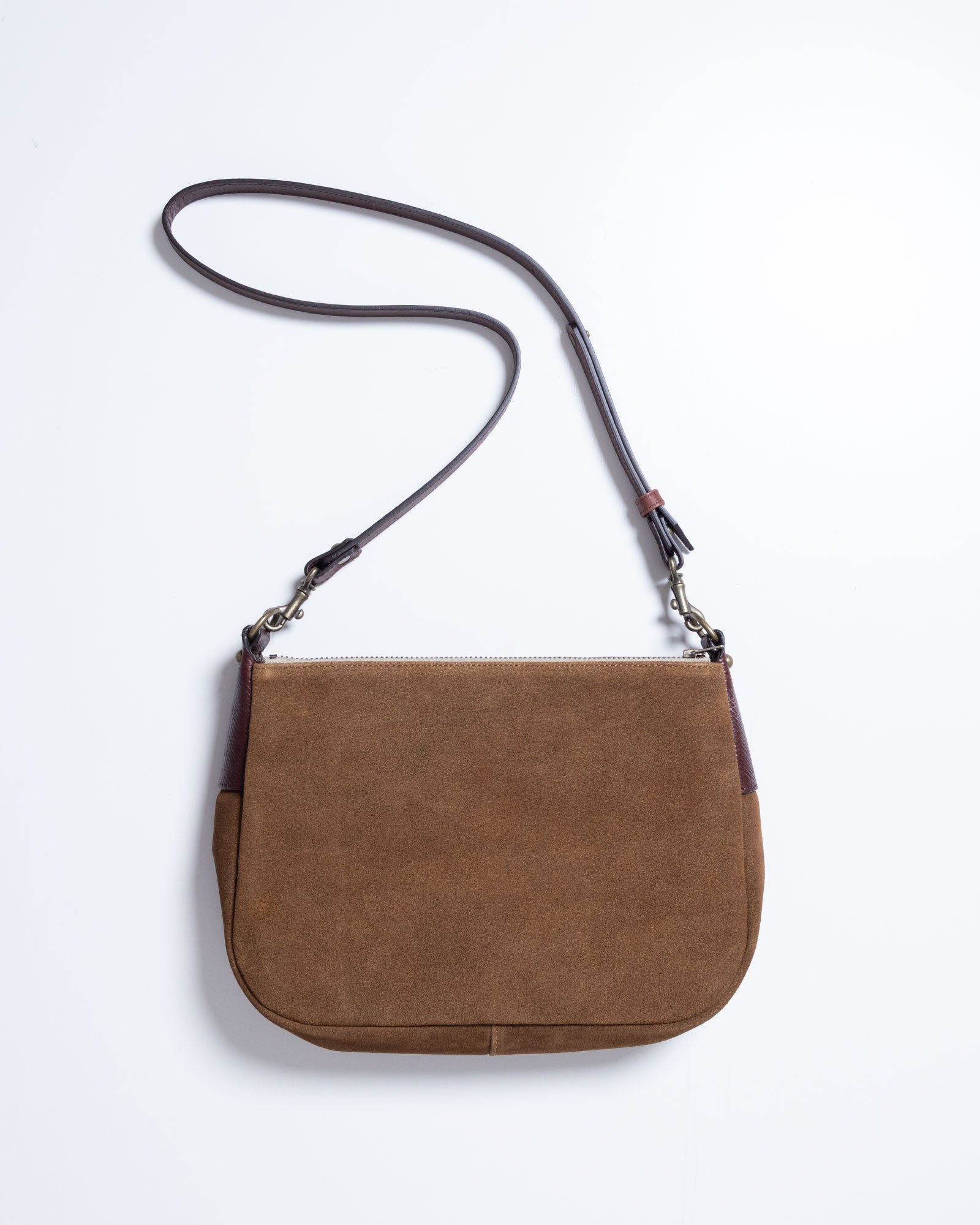 AUBERGE SACRAMENTO SAND BEIGE バック