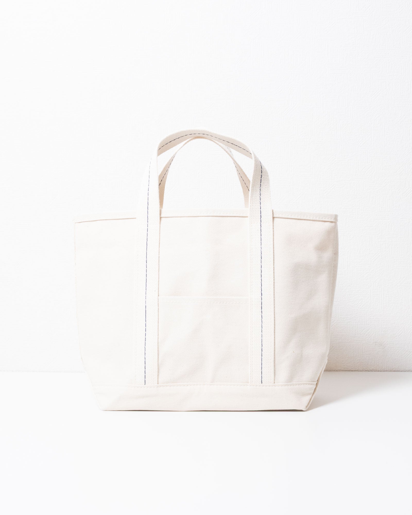 OUTIL ウティ SAC THURY M ECRU トートバッグ 全体（サックチュリー Mサイズ エクリュ）