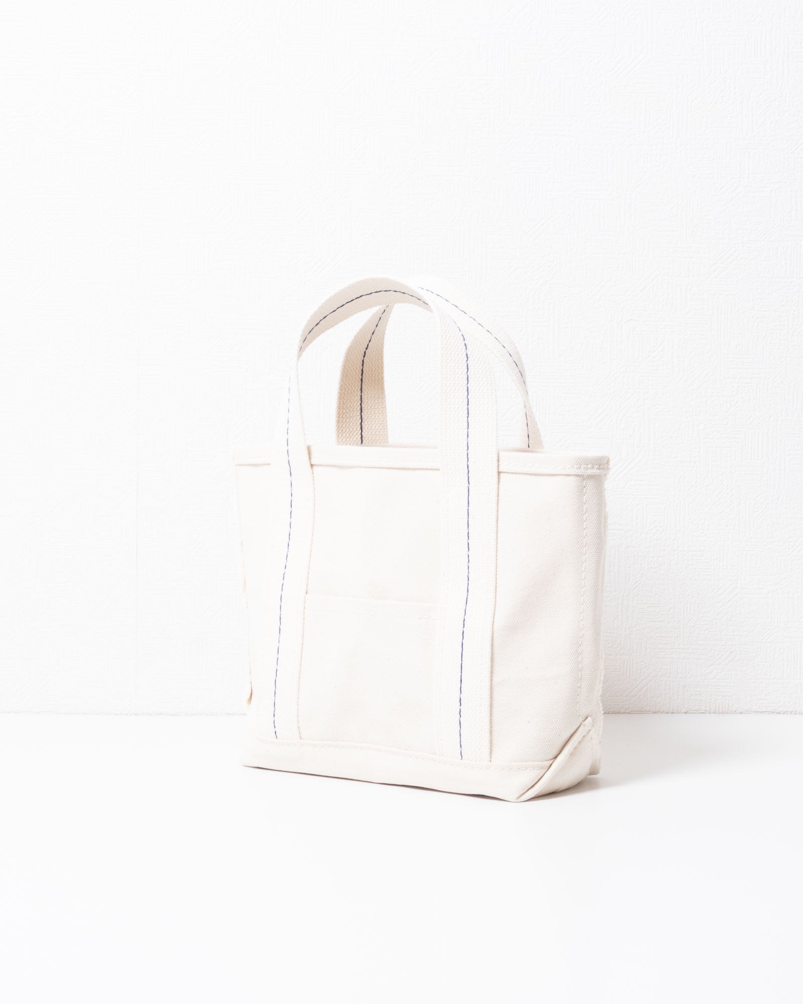 OUTIL ウティ SAC THURY S ECRU ECRU トートバッグ フロントポケット・三角マチ ディテール
