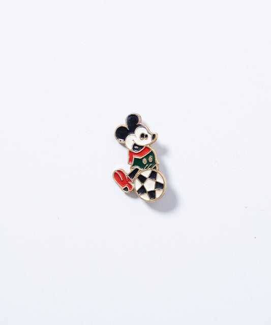 VINTAGE SOVIET PIN - 1