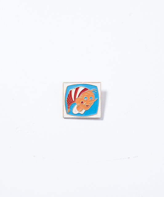 VINTAGE SOVIET PIN - 26
