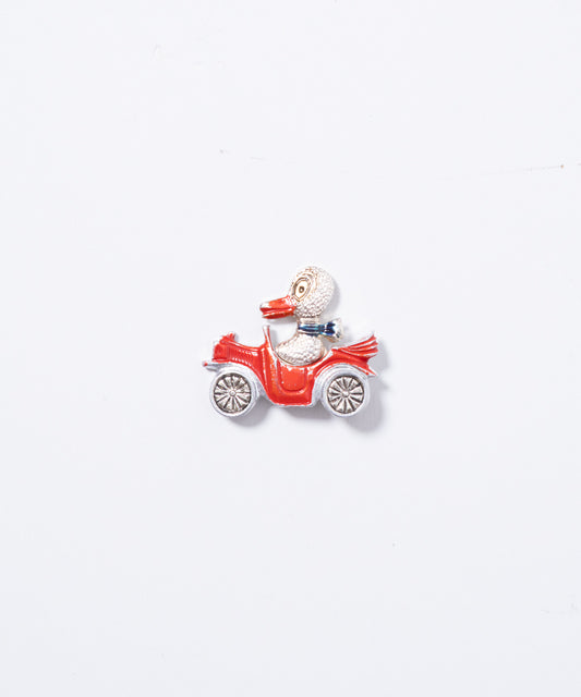 VINTAGE SOVIET PIN - 38