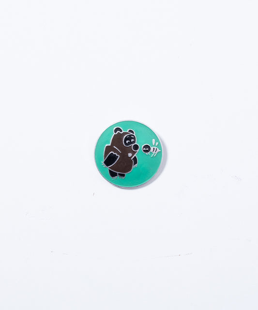VINTAGE SOVIET PIN - 8