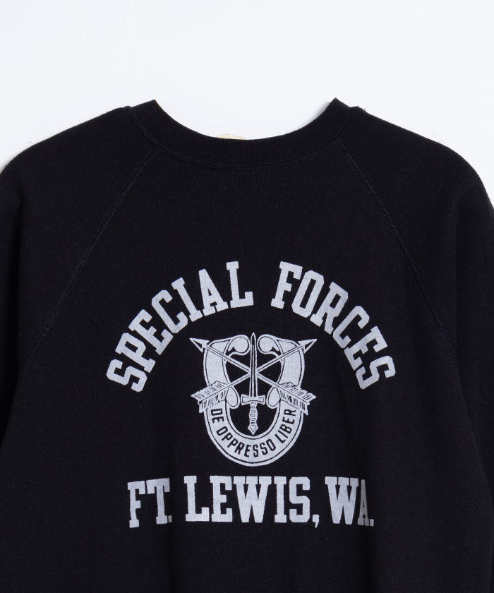 1970's US ARMY SPECIAL FORCES RAGLAN SWEAT / アメリカ陸軍特殊部隊 ラグラン スウェット ブラック 黒 古着 ヴィンテージ ビンテージ 軍モノ アメリカ軍 通販 オンラインショップ