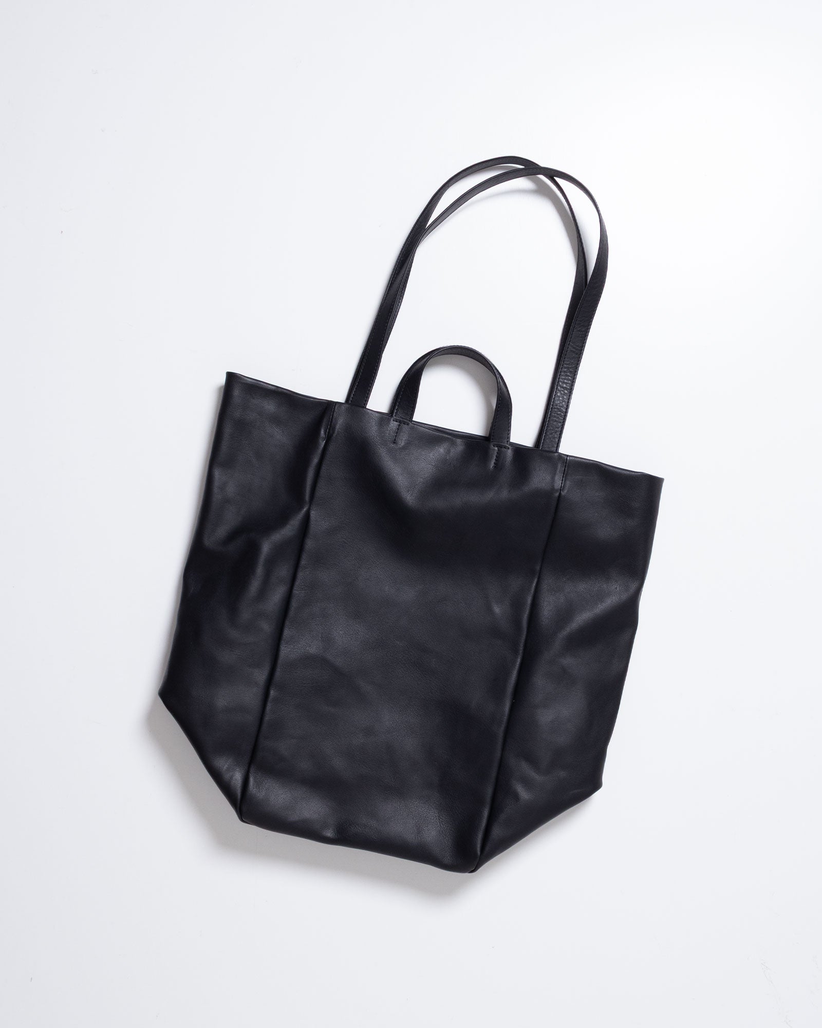 【HAAL】TALL BOX TOTE HS LEATHER - BLACK | ハール トールボックス トートバッグ カウレザー 2026aw 2026秋冬 正規取扱店 神奈川 鎌倉 アルザック鎌倉 オンラインショップ 通販 