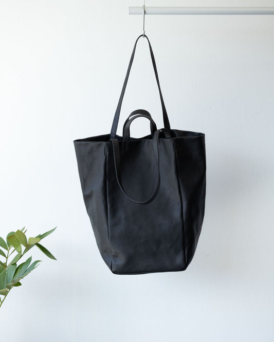 【HAAL】TALL BOX TOTE HS LEATHER - BLACK | ハール トールボックス トートバッグ カウレザー 2026aw 2026秋冬 正規取扱店 神奈川 鎌倉 アルザック鎌倉 オンラインショップ 通販 