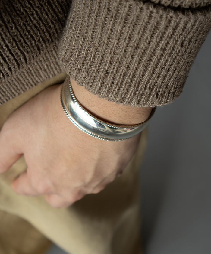 【INTÉRIM】TAXCO SILVER ROUND TRIM BANGLE / インテリム タスコシルバー ラウンド トリム バングル 2025AW 2025秋冬 正規取扱店 神奈川 鎌倉 オンラインショップ 通販