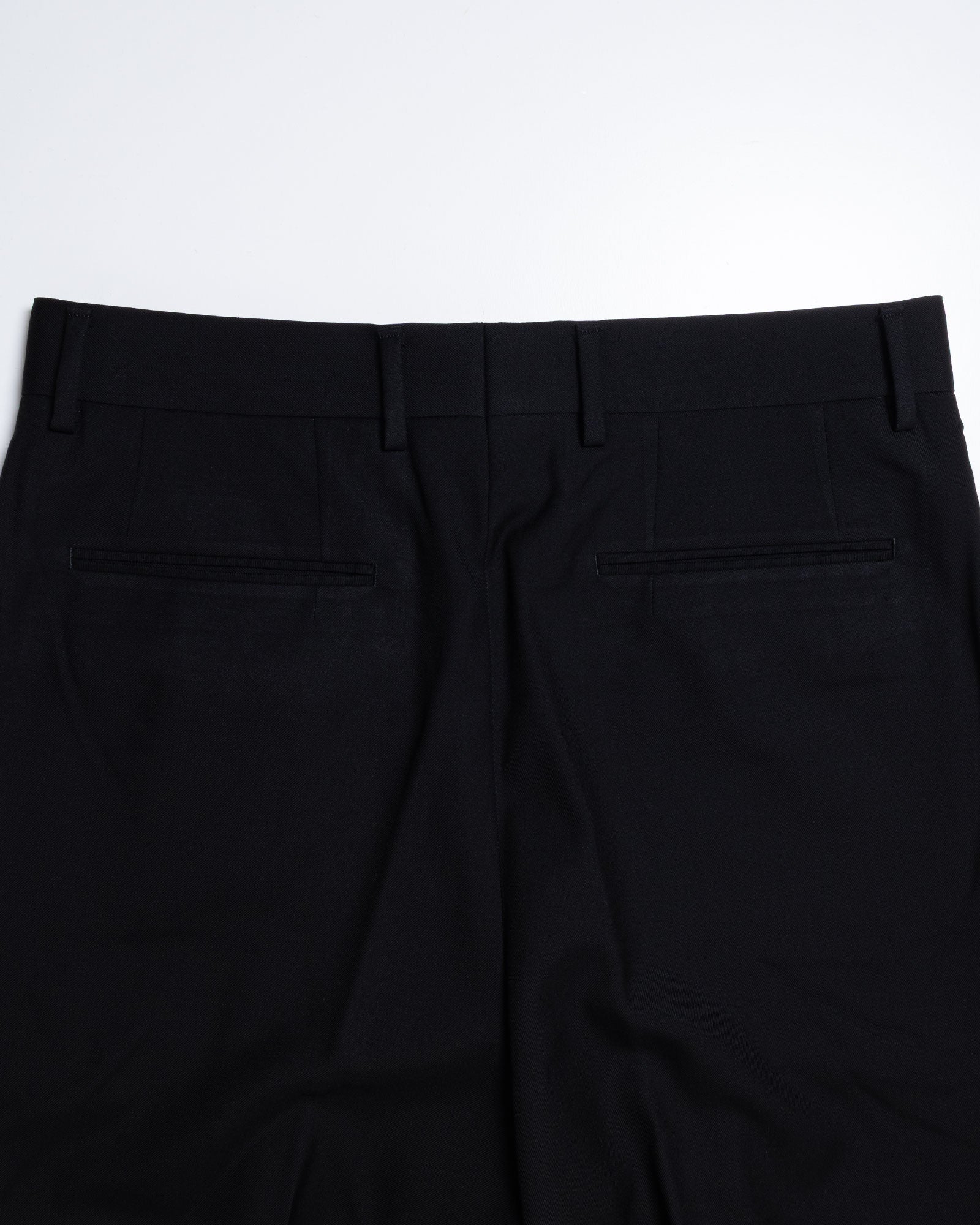 NEAT THE GABARDINE WIDE BLACK バックポケット ディテール