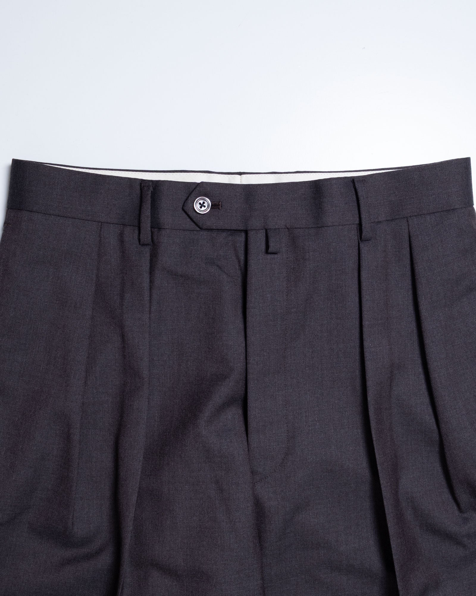 NEAT THE GABARDINE WIDE BROWN ツータック ウエスト周り フロント