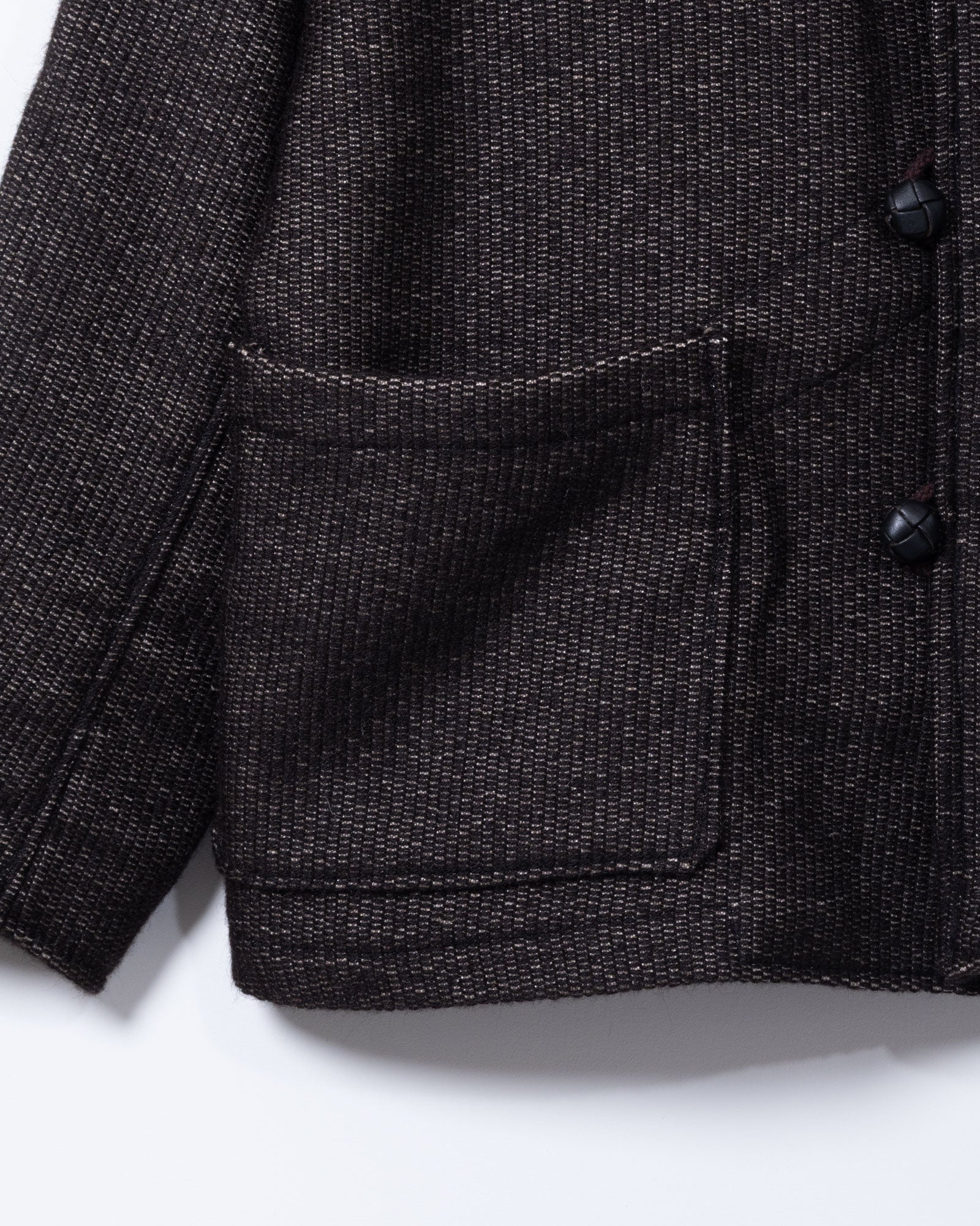 AUBERGE TUCSON NATURAL BLACK フロントポケット レザー補強 ディテール
