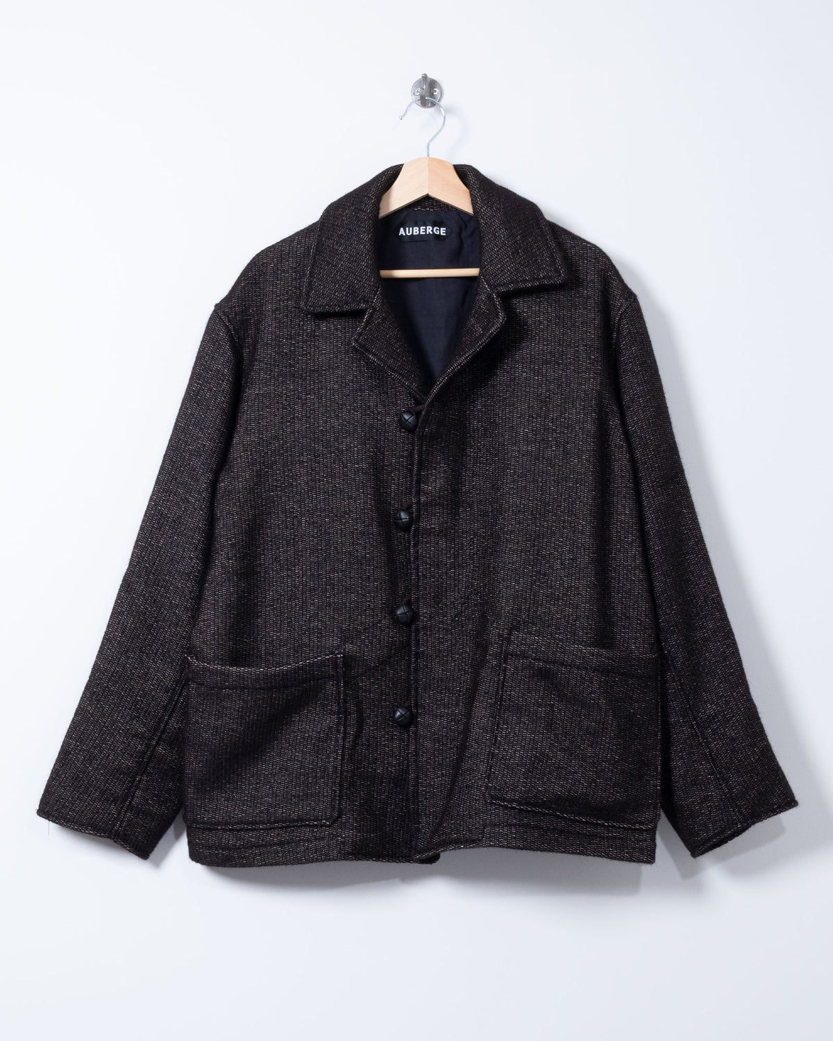 AUBERGE TUCSON ナチュラルブラックのチマヨジャケットの平置き正面画像