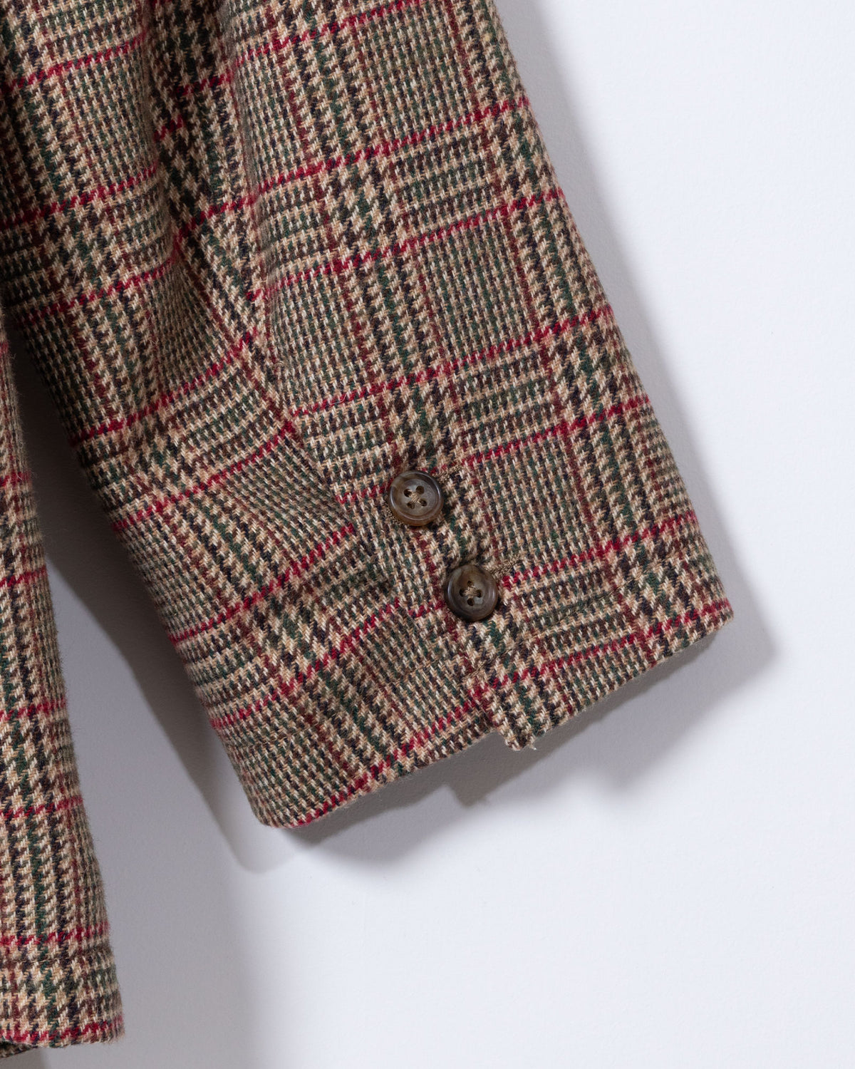 ENGINEERED GARMENTS UPLAND JACKET - TAN / RED WOOL POLY GLEN PLAID 袖口のディテール