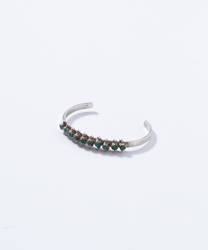 VINTAGE ZUNI PETIT POINT TURQUOISE CUFF BRACELET