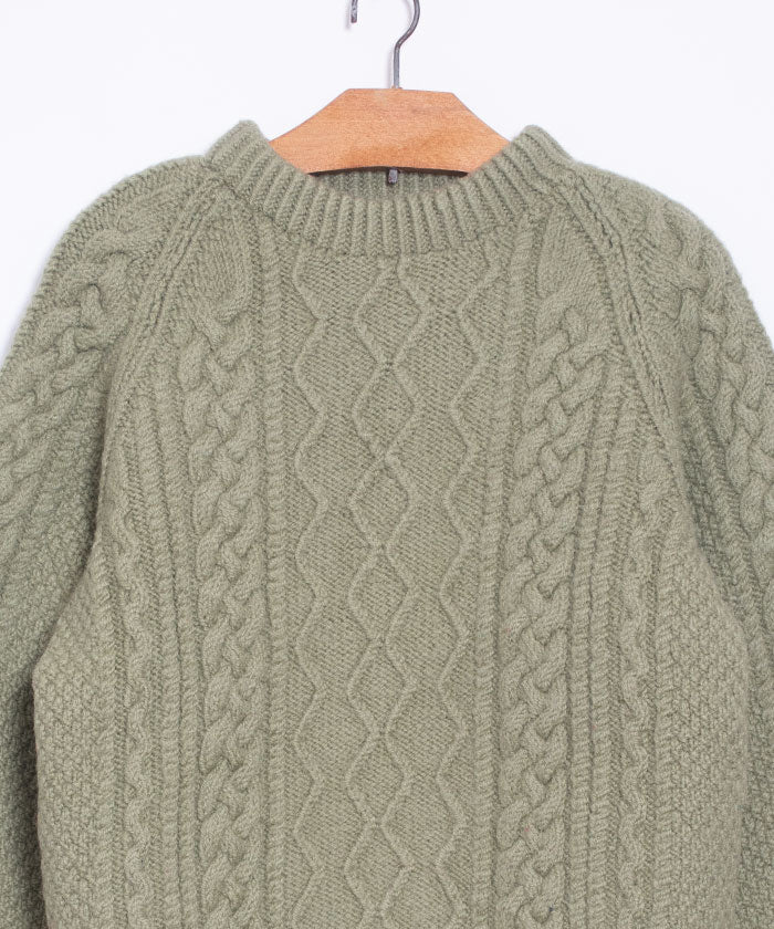 VINTAGE CABLE KNIT SWEATER