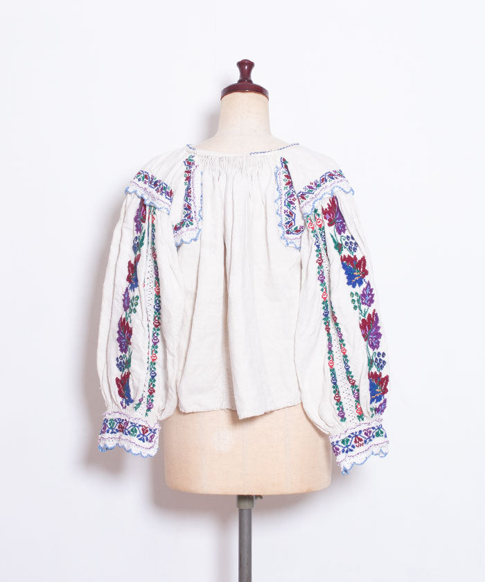 ANTIQUE ROMANIAN EMBROIDERY LINEN BLOUSE - A'r139 Kamakura